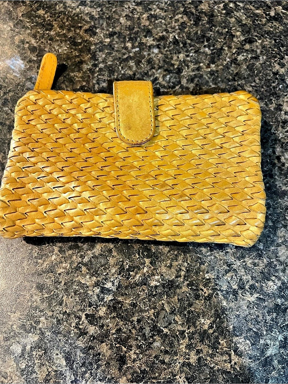 Valenca Woven Leather Wallet in Yellow
